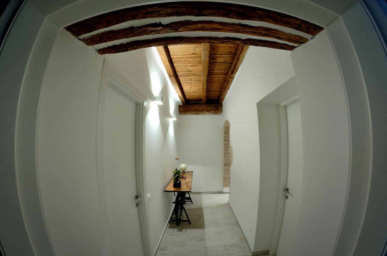 B&B Del Corso Loreto Esterno foto